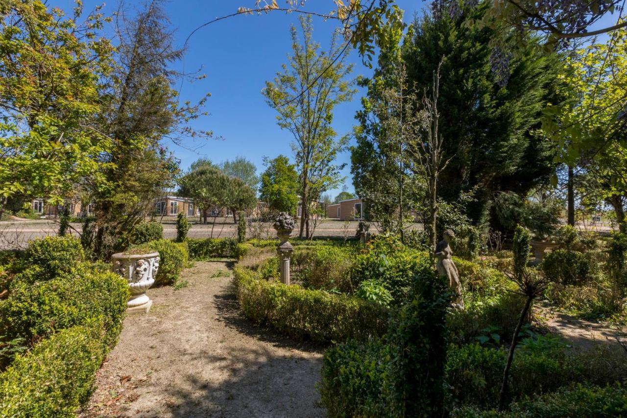 Welcome In - Chalet Vakantiepark Fort Den Haak - Huisdier Toegestaan Vrouwenpolder Exterior foto